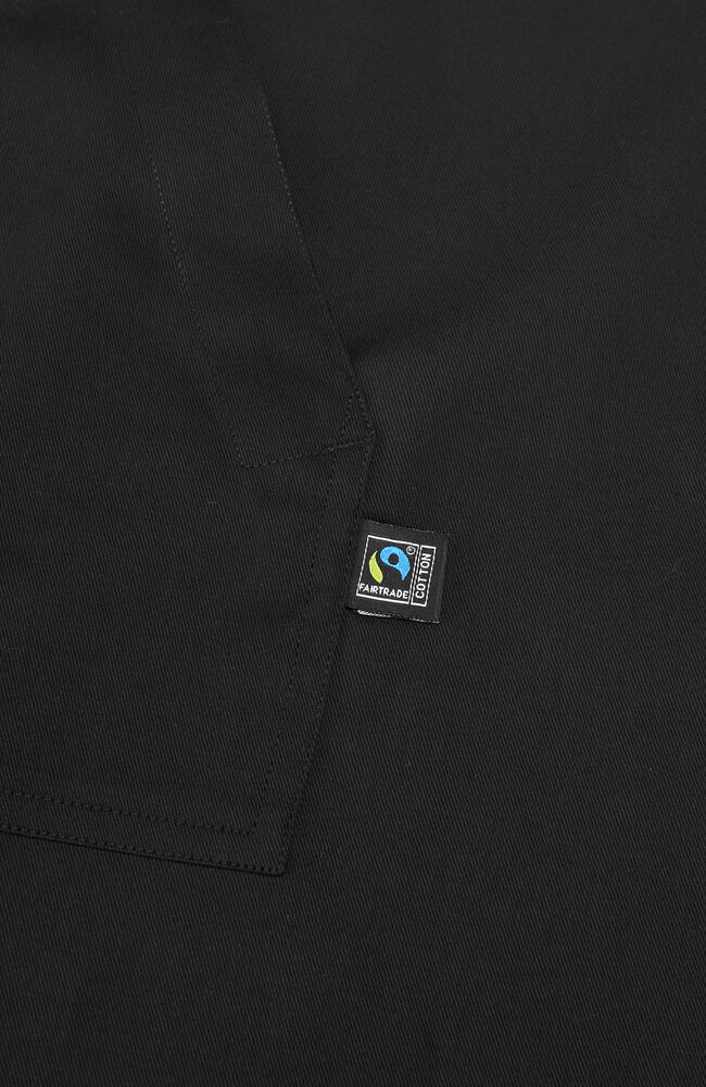 141047-990_Waistapronlong_Black_Closeup2