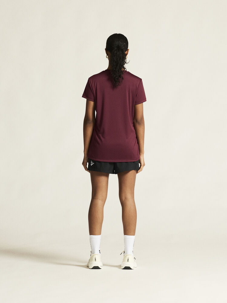1905566-494000_Squad-Go-Jersey-Solid-M_closeup3