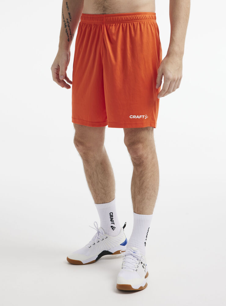 1905572-573000_CRAFT-SQUAD-SHORT-SOLID-M_Closeup1