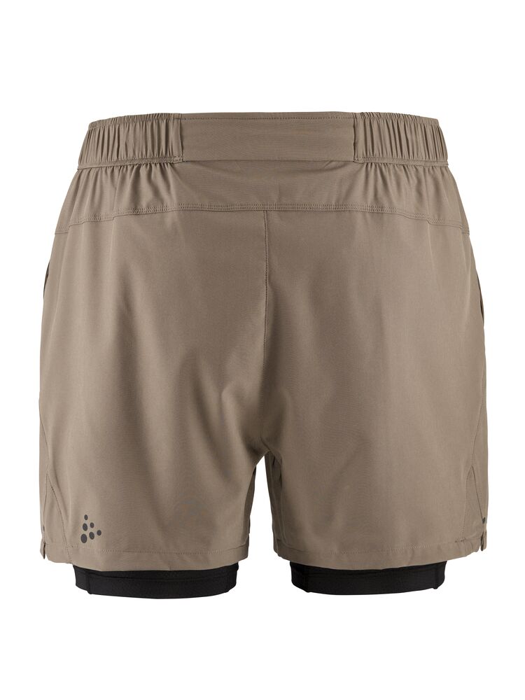 1908764-244000_Adv-Essence-2-In-1-Stretch-Shorts-M_Back