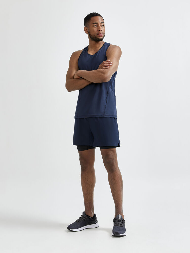 1908764-396000_ADV-Essence-2-in-1-Stretch-Shorts_Closeup4