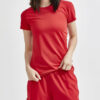 1908767-430000_ADV-Essence-SS-Slim-Tee_Closeup1