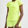 1908767-851000_ADV-Essence-SS-Slim-Tee_Closeup1