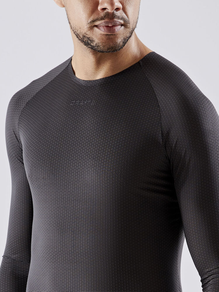 1908852-999000_Pro-Dry-Nanoweight-LS_Closeup4
