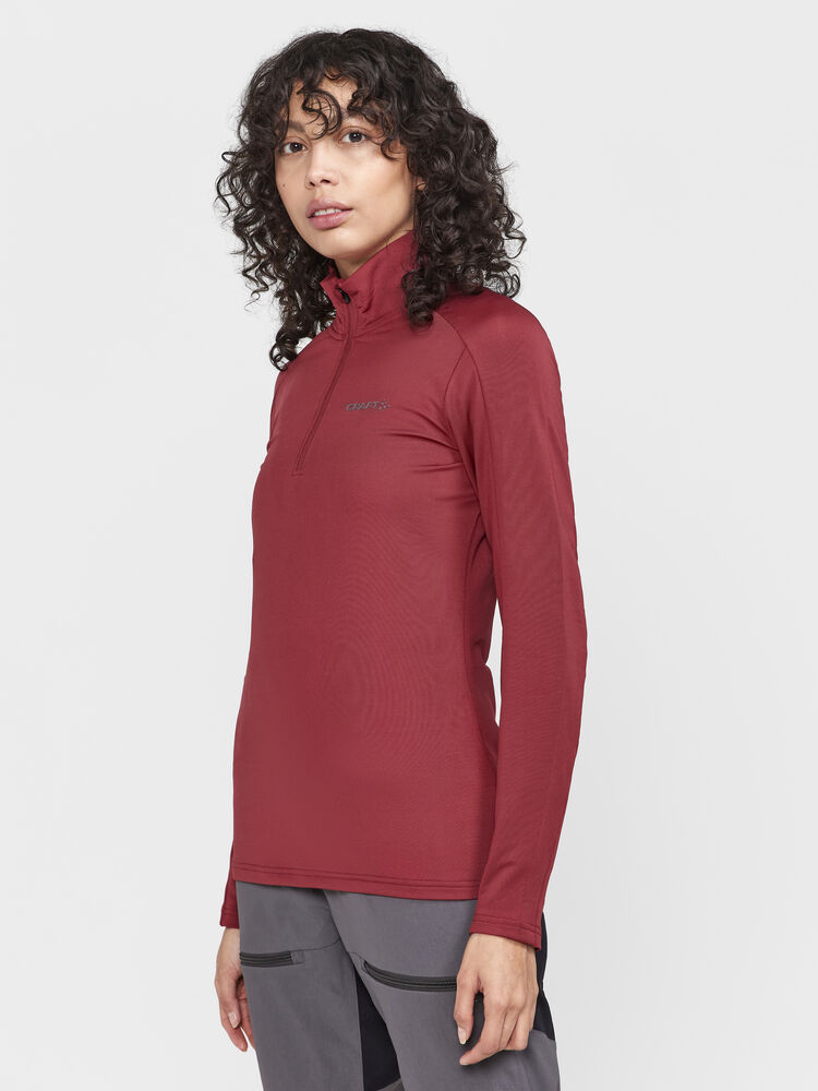 1909497-447000_CORE-Gain-Midlayer-W_Closeup1