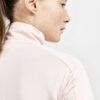 1909497-718000_CORE-Gain-midlayer-W_Closeup3