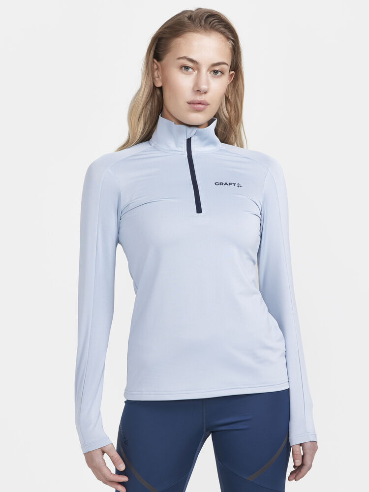 1909497-909000_CORE-Gain-midlayer-W_Closeup1