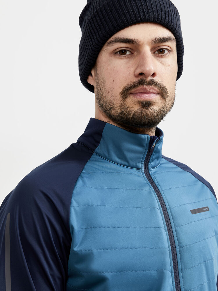 1909581-396676_ADV-Storm-Jacket-M_Closeup3