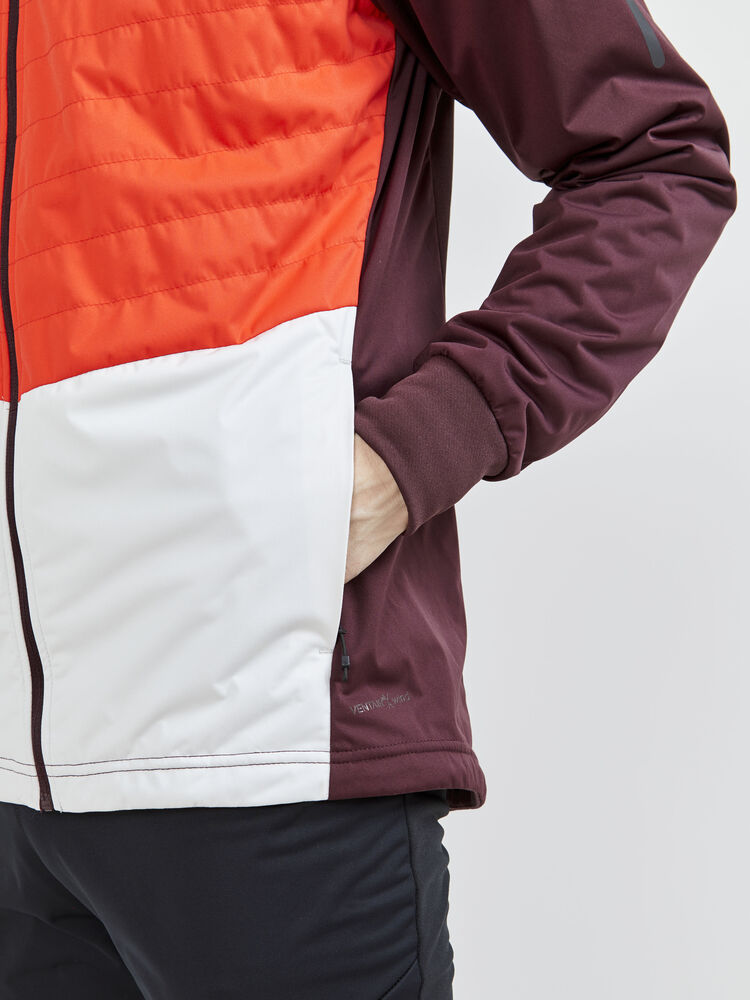 1909581_480577_ADV-Storm-Jacket_C3