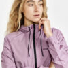 1909628-436000_ADV-Charge-Wind-Jacket-W_Closeup3