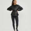 1909628-999000_ADV-Charge-Wind-Jacket_Closeup6