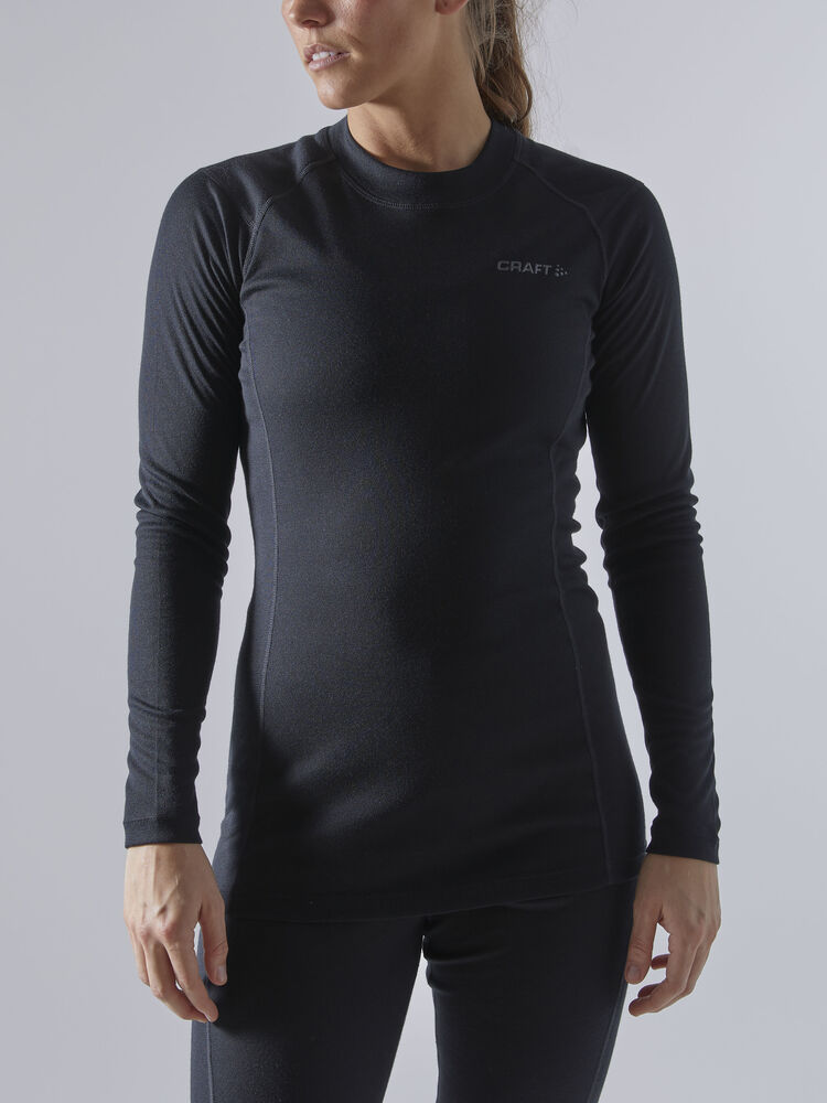 1909708-999000_CORE-Warm-Baselayer-Set_Closeup1