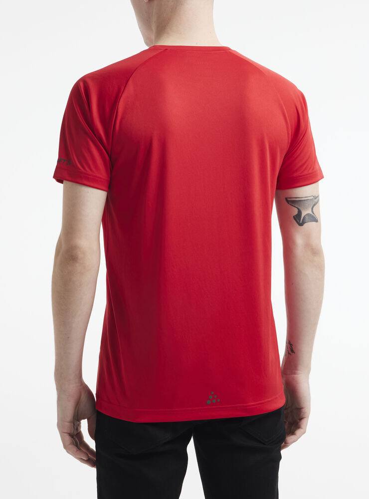 1909878-430000_Core-Unify-Training-Tee-M_Closeup2