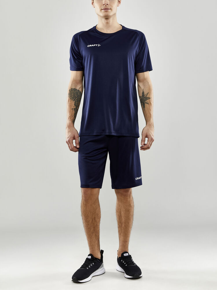 1910142-390000_Evolve-Tee-M_Closeup6