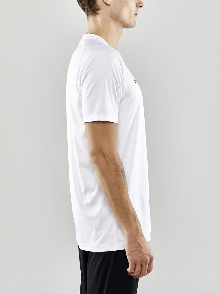 1910142-900000_Evolve-Tee-M_Closeup2