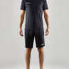 1910142-999000_Evolve-Tee-M_Closeup4