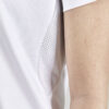 1910143-900000_Evolve-Tee-W_Closeup5