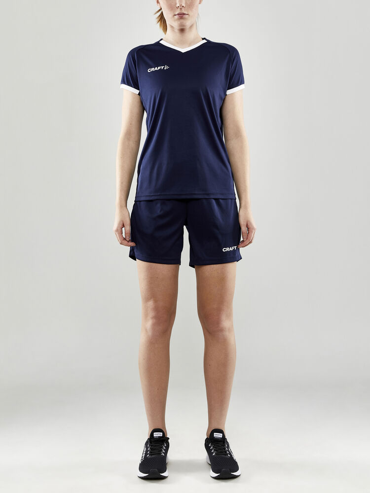 1910149-390000_Evolve-Zip-Pocket-Shorts-W_Closeup5