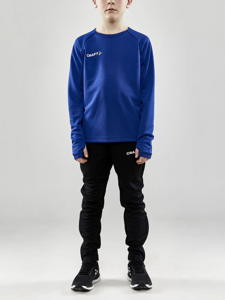 1910162-346000_Evolve-Crew-Neck-JR_Closeup6