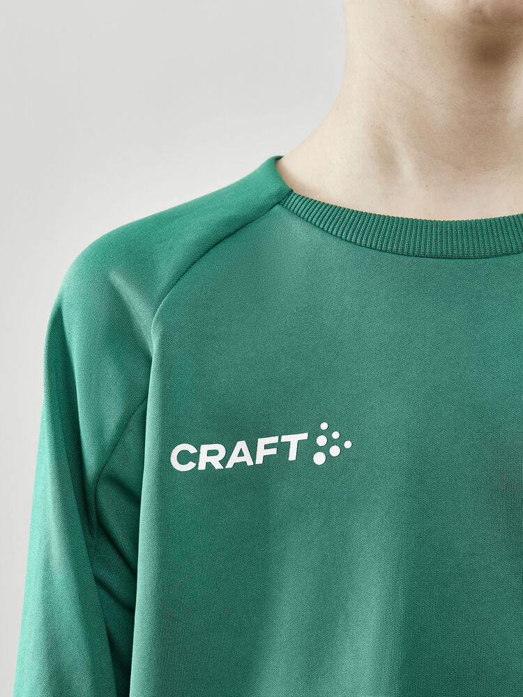 1910162-651000_Evolve-Crew-Neck-JR_Closeup5