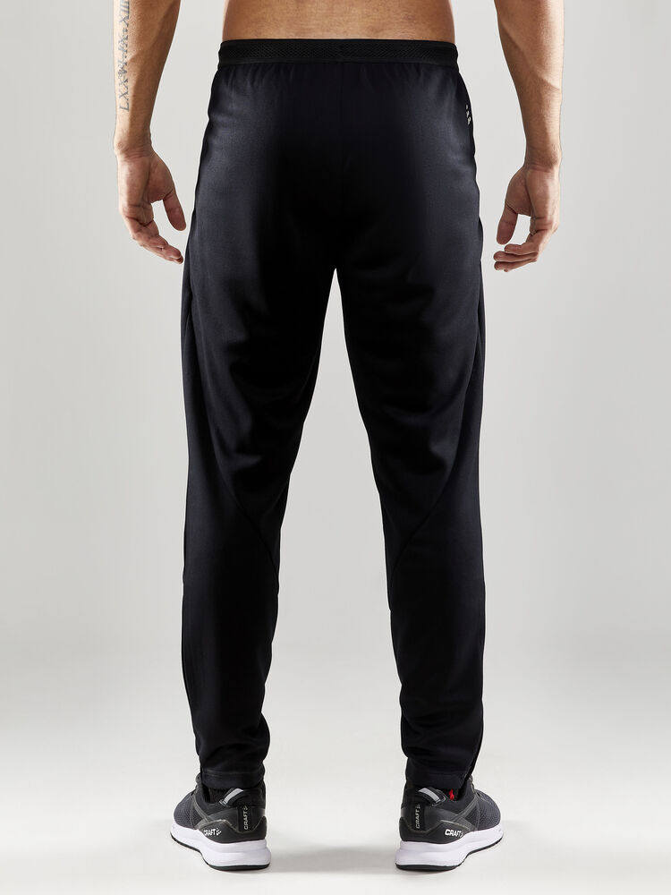 1910163-999000_Evolve-Pants-M_Closeup3