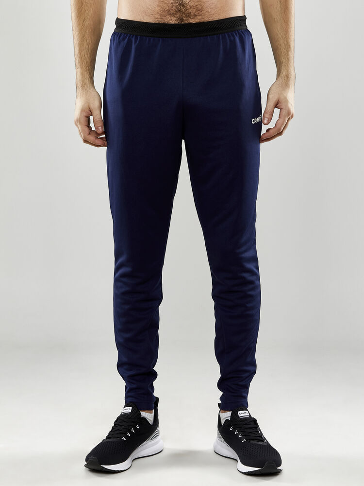 1910166-390000_Evolve-Slim-Pants-M_Closeup1