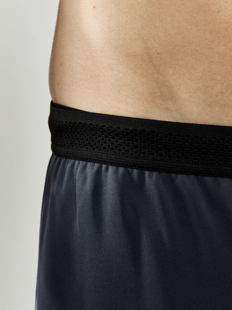 1910166-995000_Evolve-Slim-Pants-M_Closeup5