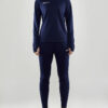 1910167-390000_Evolve-Slim-Pants-W_Closeup7