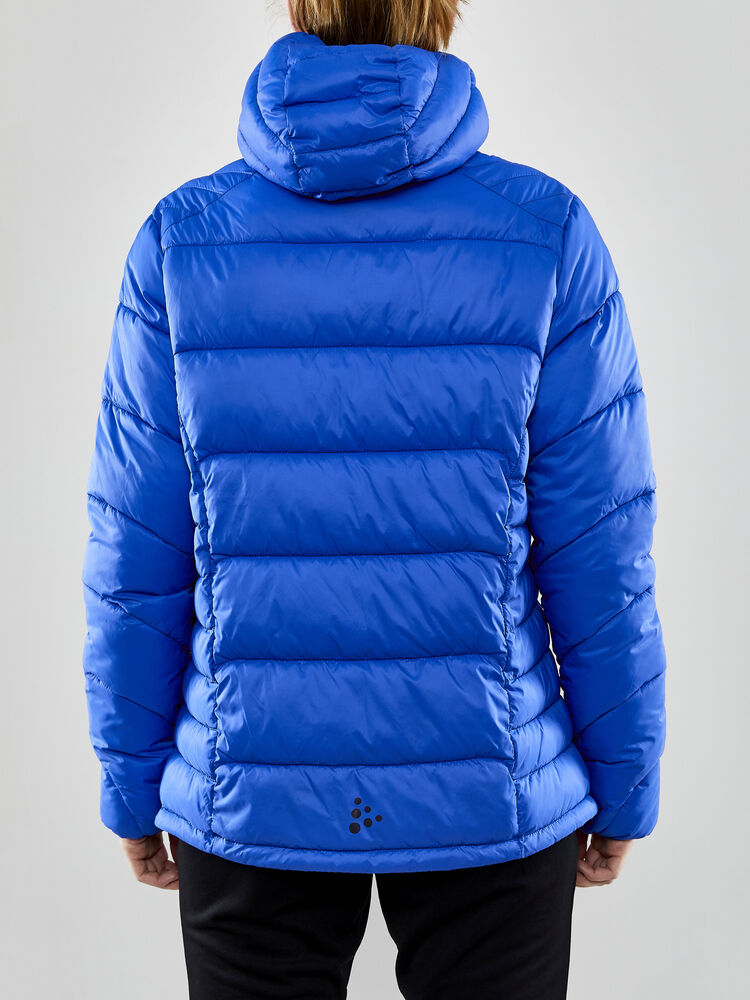 1910391-346000_CORE-Explore-Isolate-Jacket-W_Closeup3
