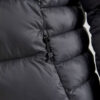1910391-985000_CORE-Explore-Isolate-Jacket-W_Closeup4