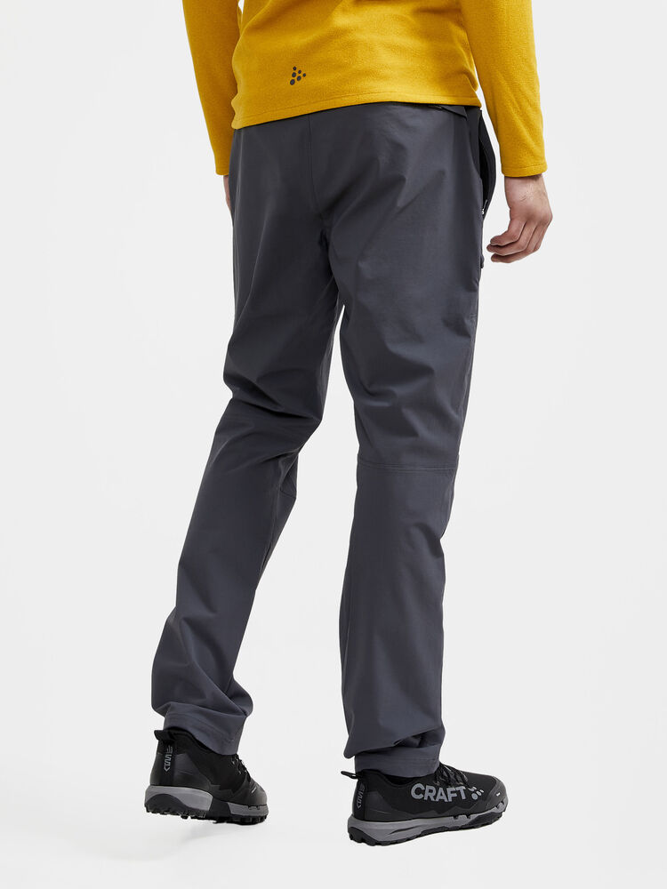 1910392-995000_ADV-Explore-Tech-Pants-M_Closeup2