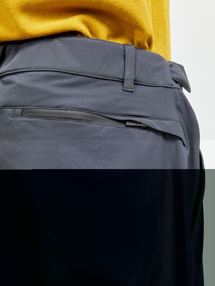 1910392-995000_ADV-Explore-Tech-Pants-M_Closeup5