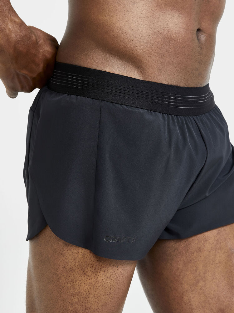 1910413-999000_PRO-Hypervent-Split-Shorts-M_Closeup3