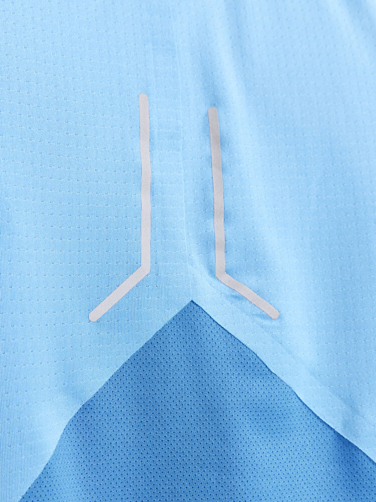 1910417-379307_PRO-Hypervent-Singlet-M_Closeup4