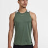 1910417-687932_PRO-Hypervent-Singlet-M_Closeup1