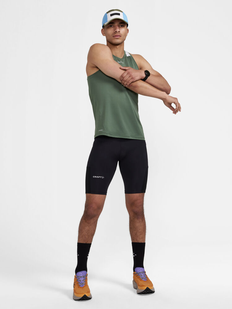 1910417-687932_PRO-Hypervent-Singlet-M_Closeup5