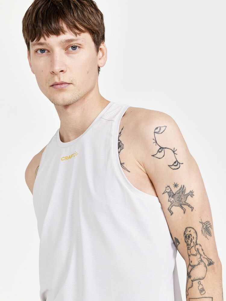 1910417-914000_PRO-Hypervent-Singlet-M_Closeup4