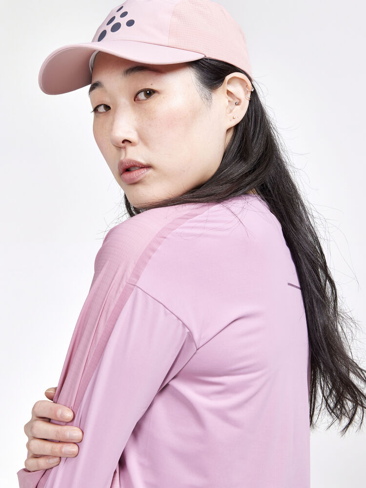 1910428-743000_PRO-Hypervent-LS-Wind-Top-W_Closeup3