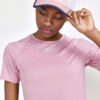 1910433-743000_PRO-Hypervent-SS-Tee-W_Closeup3