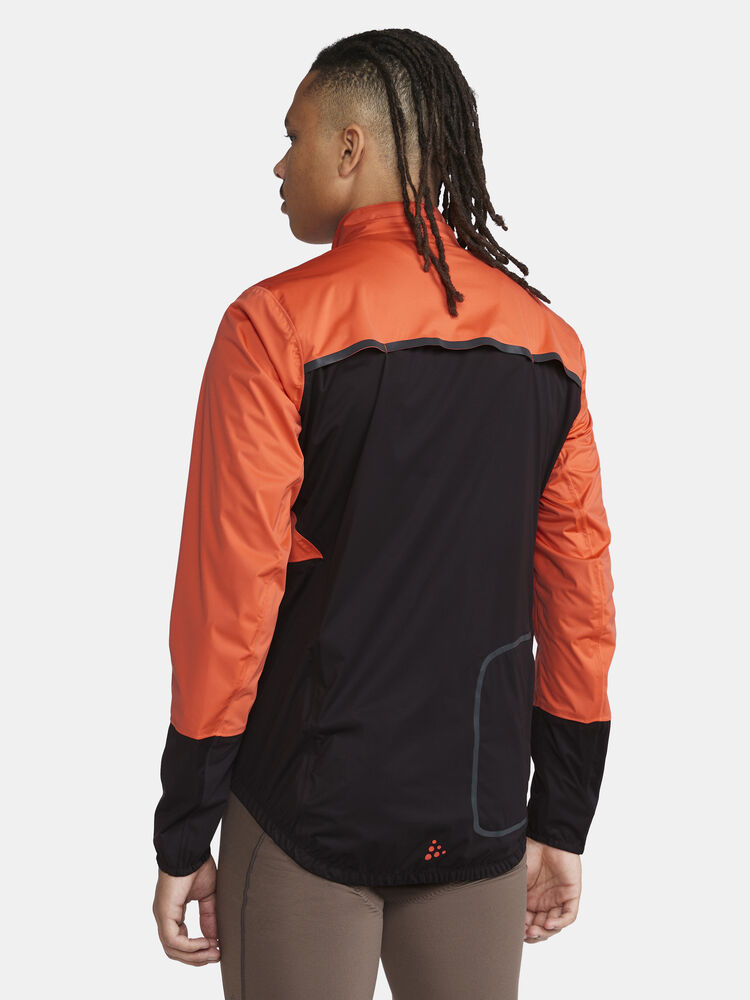 1910525-521999_Adv-Endur-Hydro-Jacket-M_Closeup2