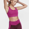 1910758-486000_Training-Bra-Classic_Closeup1