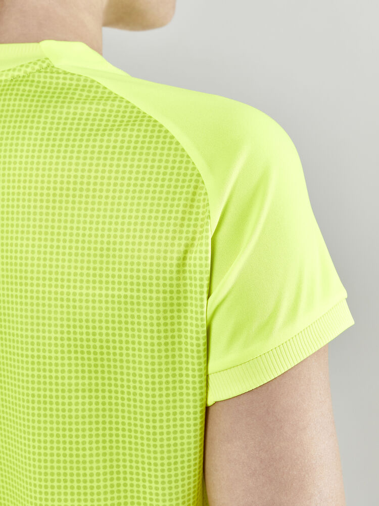1910954-851000_Evolve-Referee-Jersey-W_Closeup6