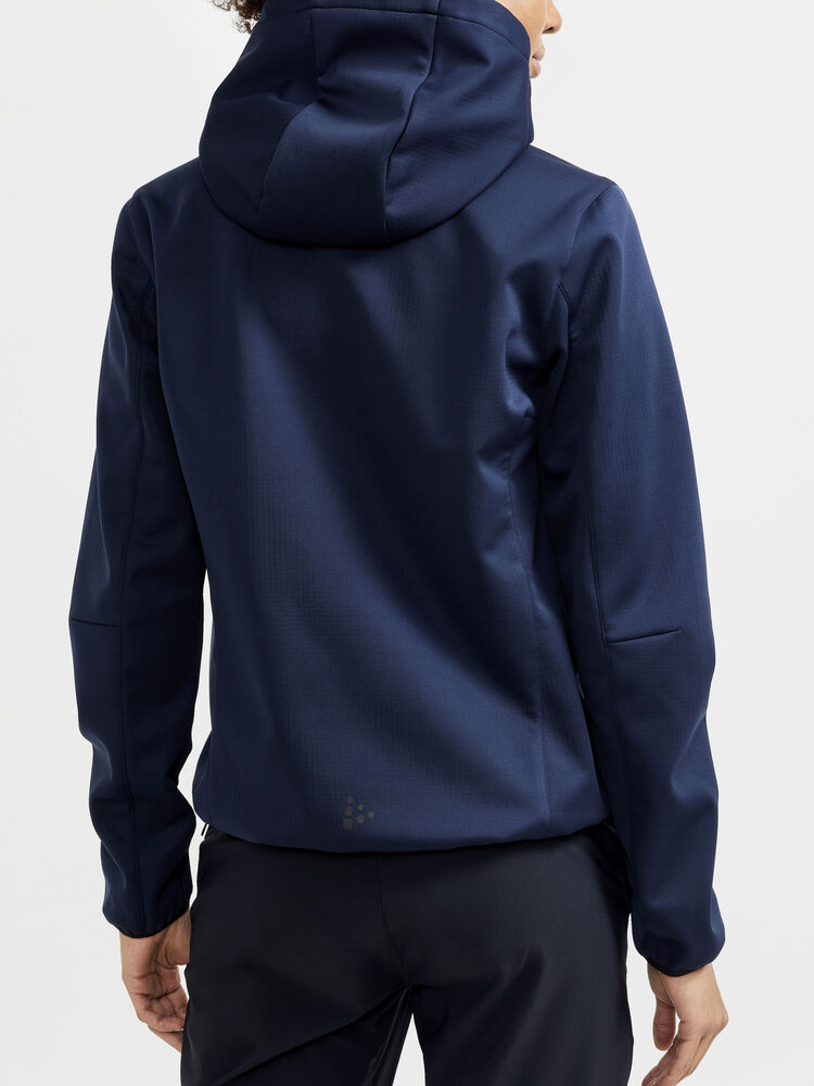 1910993-396000_ADV-Explore-Soft-Shell-Jacket-W_Closeup2