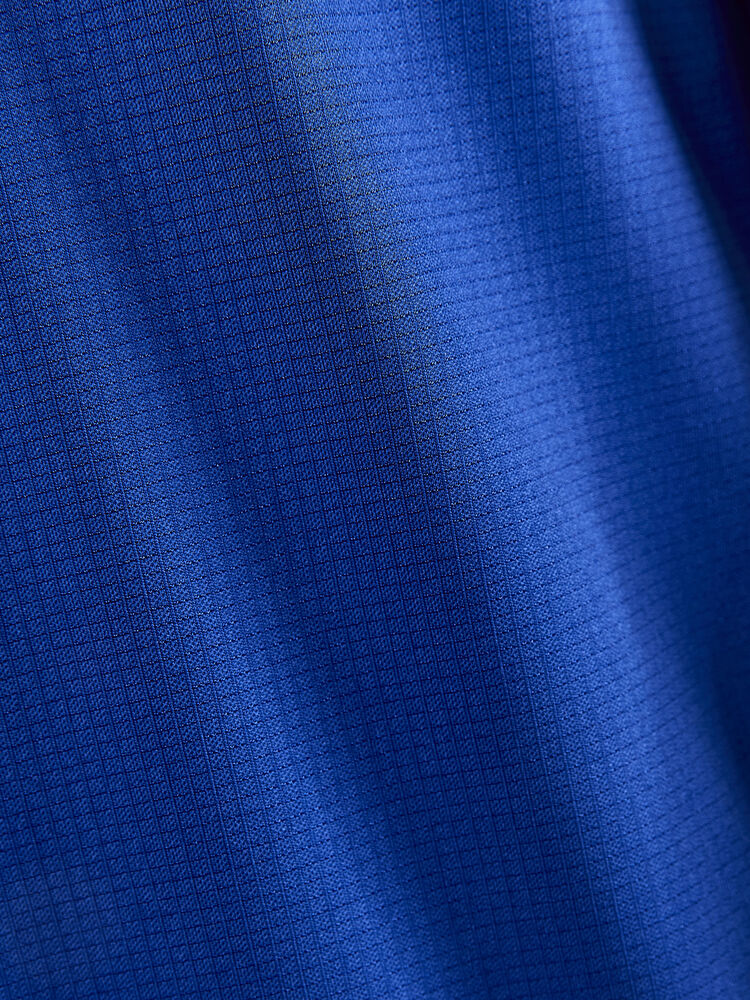 1911103-346000_Progress-Basket-Singlet-M_Closeup5