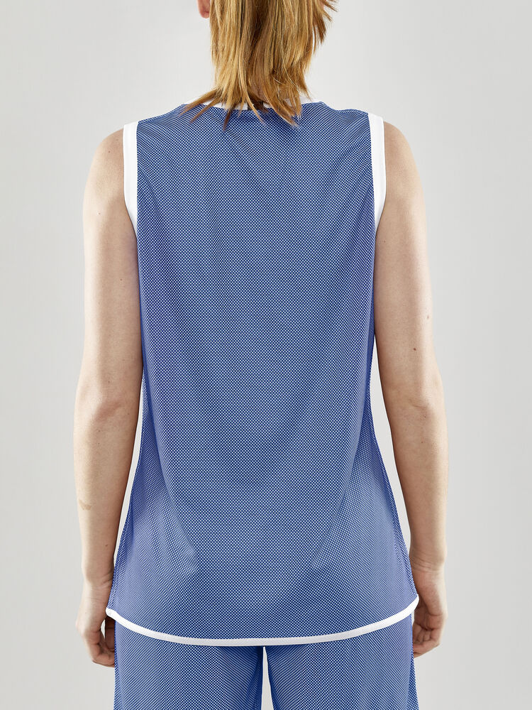 1911110-346900_Progress-Reversible-Basket-Singlet-W_Closeup3