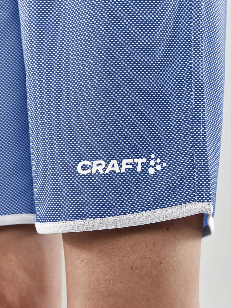 1911116-346900_Progress-Reversible-Basket-Shorts-W_Closeup5
