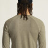 1911157-237000_CORE-Dry-Active-Comfort-LS-M_closeup6