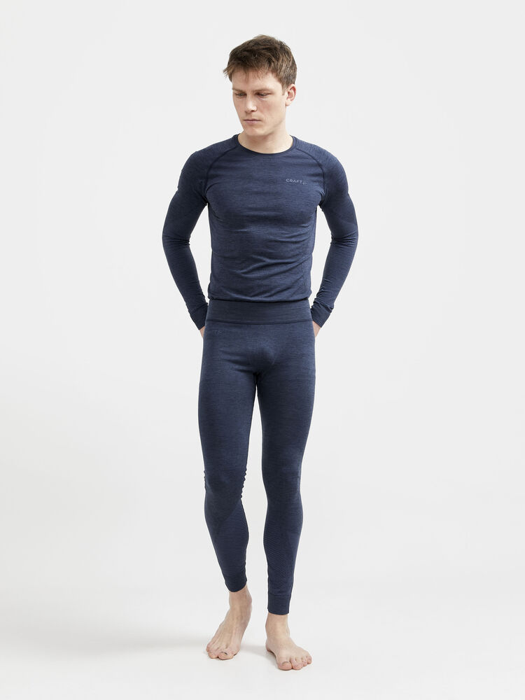 1911157-396000_CORE-Dry-Active-Comfort-LS-M_Closeup5