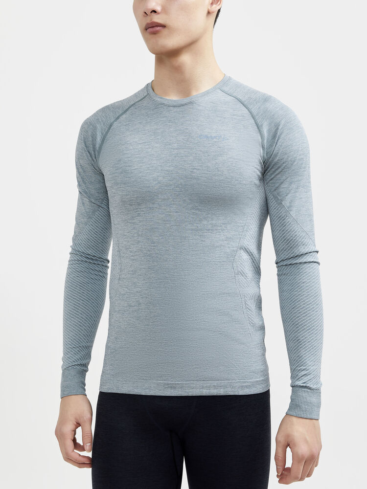 1911157-613000_CORE-Dry-Active-Comfort-LS-M_Closeup1