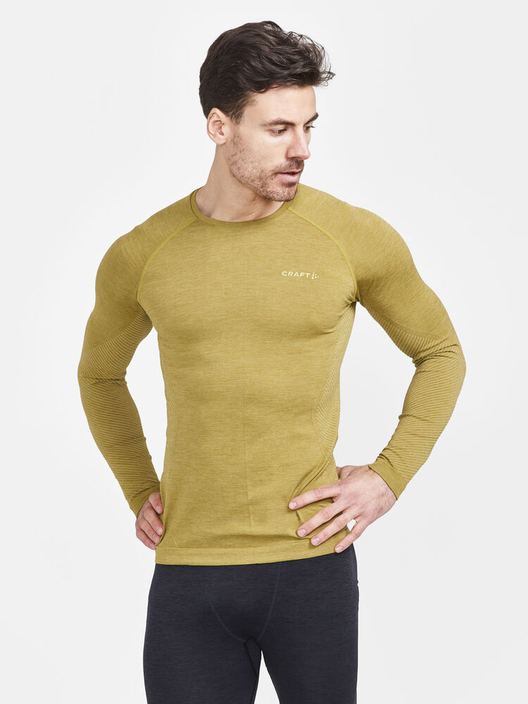 1911157-632000_CORE-Dry-Active-Comfort-LS-M_Closeup1